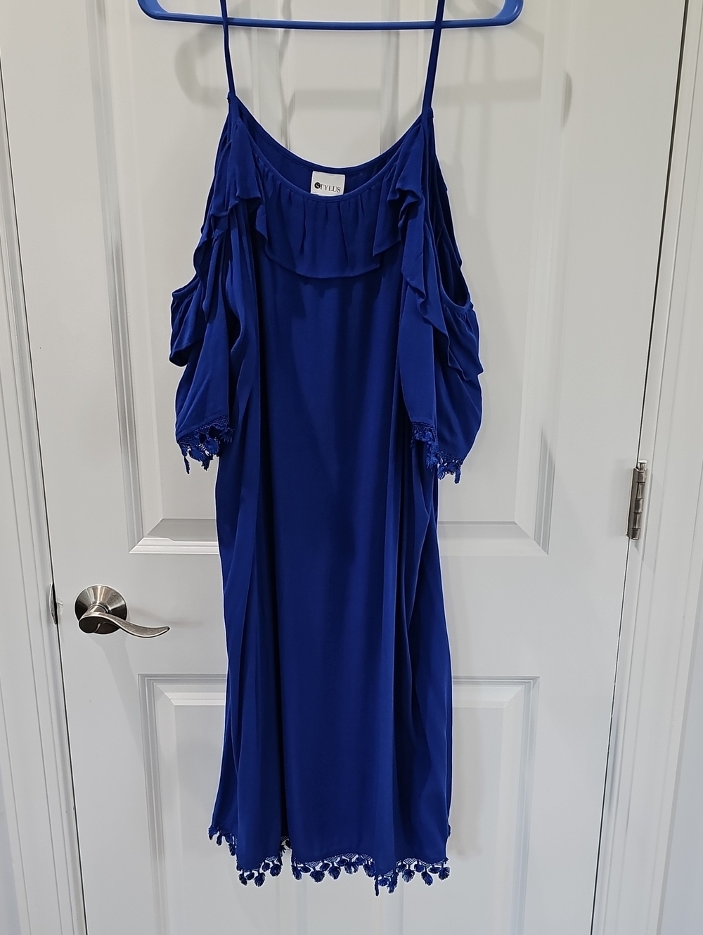 STYLUS Cobalt Blue Cold-Shoulder Midi Dress